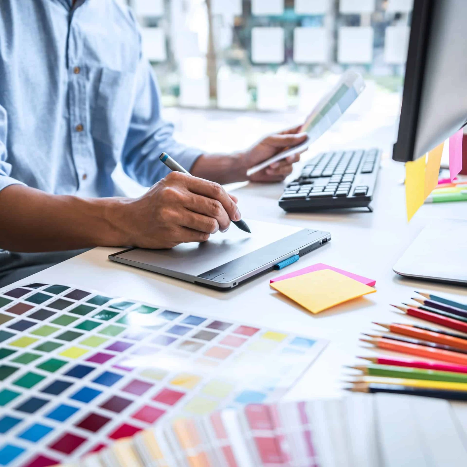 Diseño de logotipos e identidad visual para empresas en Guadalajara